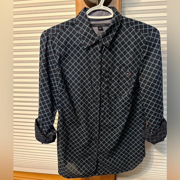 Tommy Hilfiger button up women’s blouse, size small. - Picture 5 of 5